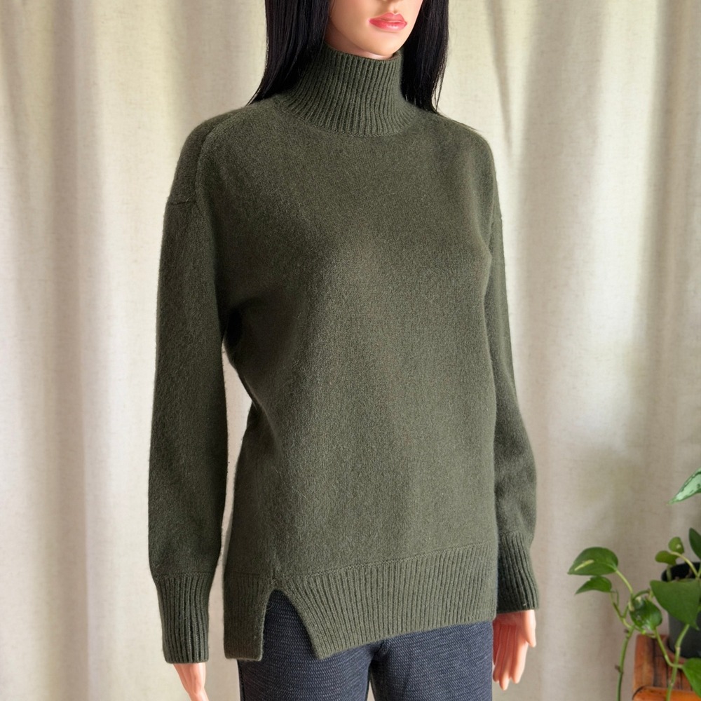 Vince Womens 100% Cashmere Turtleneck Sweater Olive Green S Minimalist Earthy
